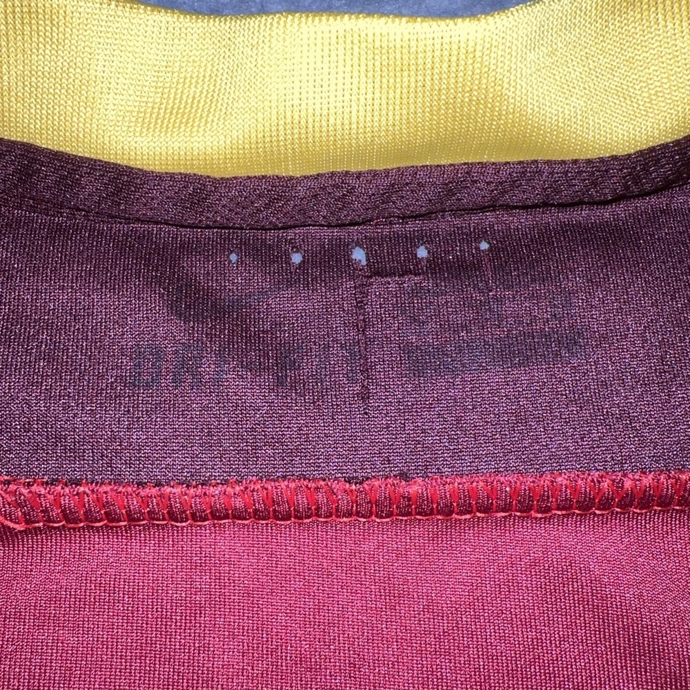 Nike AS Roma 2015-16 Home Jersey Men's Sz L Red Dri-Fit Soccer Football Shirt - Picture 7 of 14